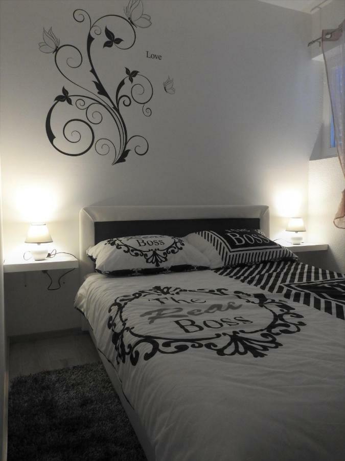 Sweet Dreams Apartment Βαράζντιν Εξωτερικό φωτογραφία